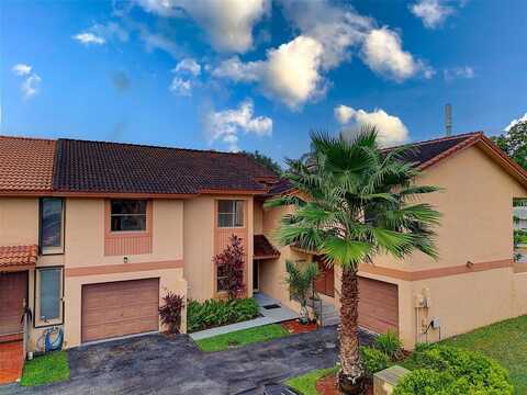 1013 SW 112th Ter, Pembroke Pines, FL 33025