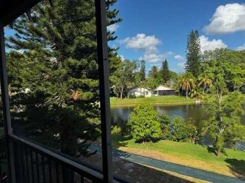 3730 Inverrary Dr, Lauderhill, FL 33319