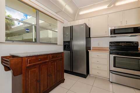 6075 N Sabal Palm Blvd, Tamarac, FL 33319