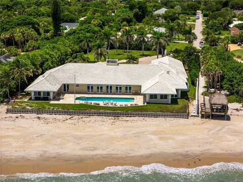 2135 N Porpoise Point Lane, Vero Beach, FL 32963
