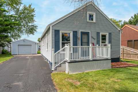 1068 CLAUDE Street, MENASHA, WI 54952