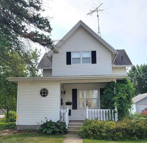168 W OAK GROVE Street, JUNEAU, WI 53039