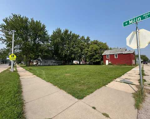 10 E GRUENWALD Avenue, OSHKOSH, WI 54901