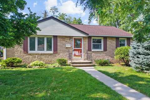 1201 BOND Street, GREEN BAY, WI 54303