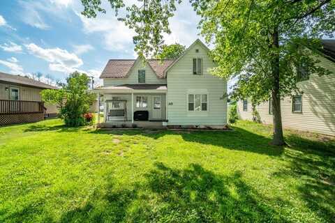 315 S Woodworth Street, Elmwood, WI 54740