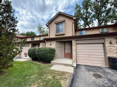 18674 W 13 MILE Road, Beverly Hills, MI 48025