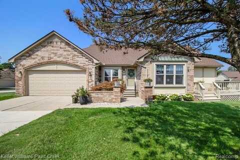 43564 Riverbend Drive N, Clinton Township, MI 48038