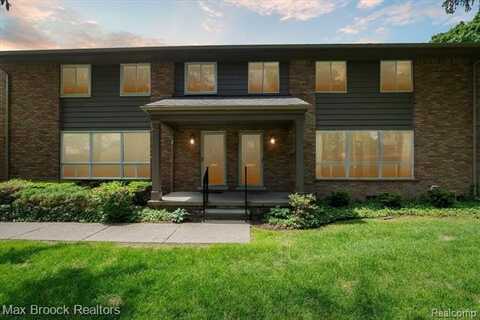 1047 N OLD WOODWARD Avenue, Birmingham, MI 48009