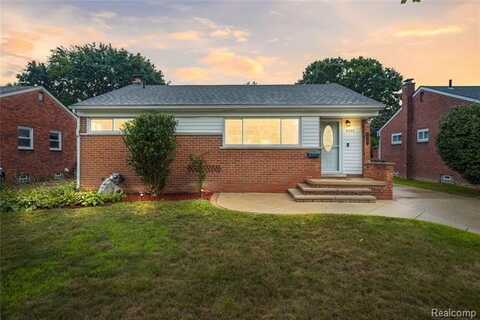 9939 Deering Street, Livonia, MI 48150