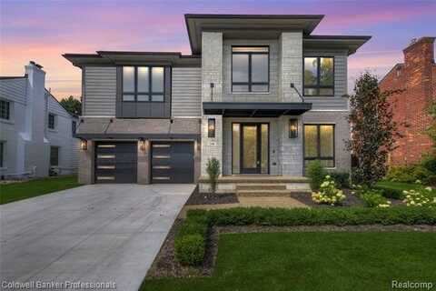 394 S Glenhurst, Birmingham, MI 48009