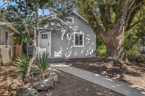 461 BLAIR BLVD, Eugene, OR 97402
