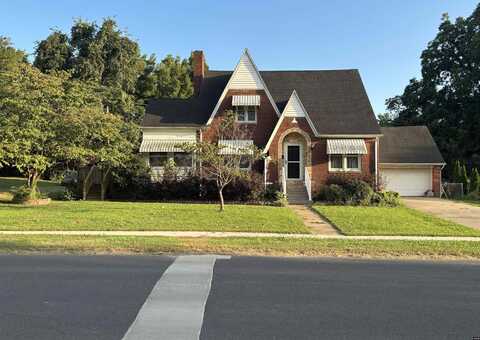 332 E Clay St., Clinton, KY 42031