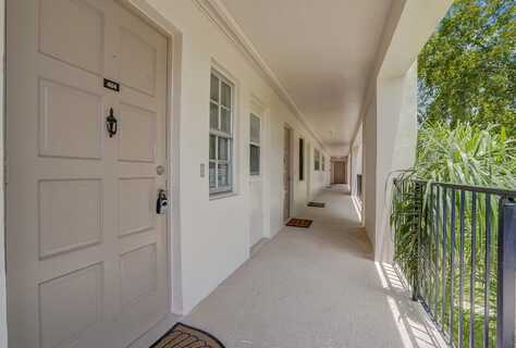 2751 N Palm Aire Drive, Pompano Beach, FL 33069