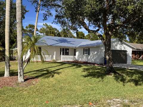 8745 SE Longview Drive, Hobe Sound, FL 33455