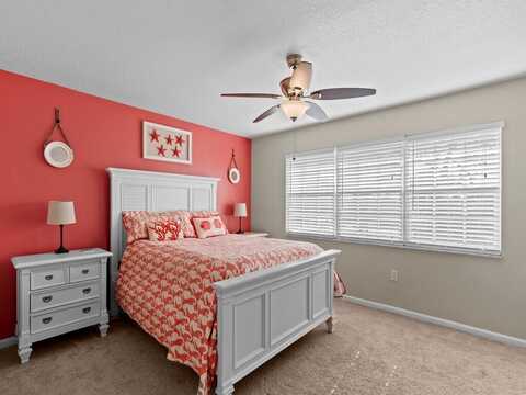 1901 Indian River Boulevard, Vero Beach, FL 32960