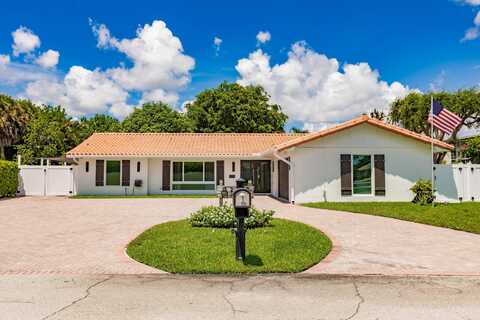 8301 Wilton Drive, Lake Clarke Shores, FL 33406