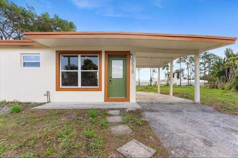 5538 Calico Circle, West Palm Beach, FL 33415