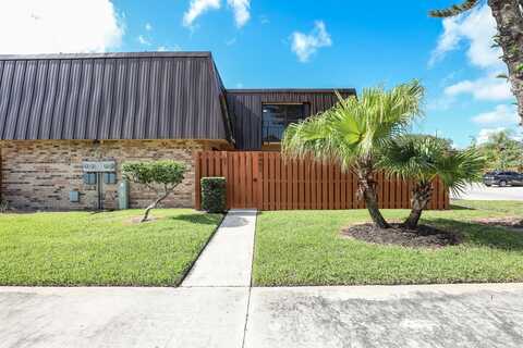 6451 SE Windsong Lane, Stuart, FL 34997