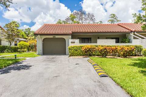 9223 Pecky Cypress, Boca Raton, FL 33428