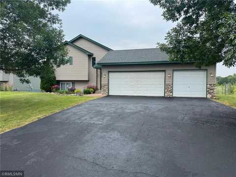 335 Fawn Meadows Way NE, Pine City, MN 55063