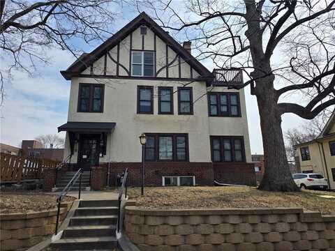 2017 Grand Avenue S, Minneapolis, MN 55405