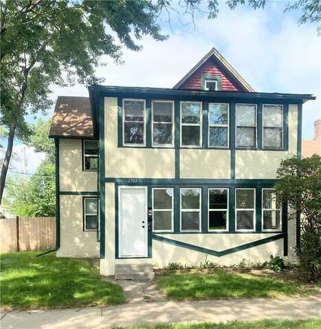 2302 6th Street NE, Minneapolis, MN 55418
