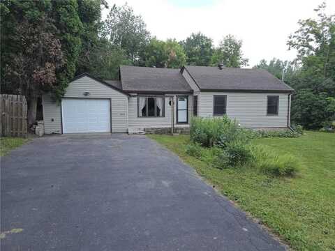 10605 Crestridge Drive, Minnetonka, MN 55305
