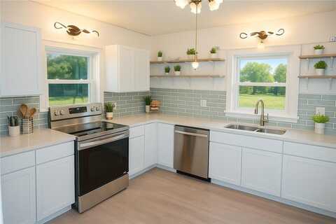 128 2nd Street NE, Blooming Prairie, MN 55917
