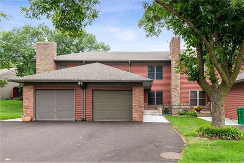 503 Hunter Hill Road, Hudson, WI 54016