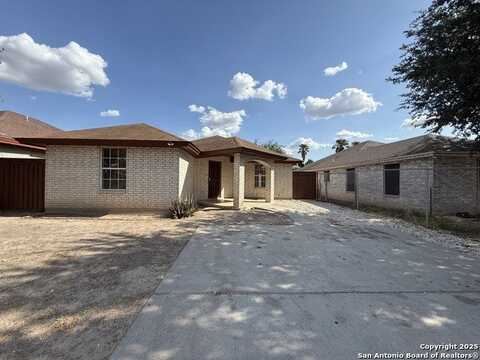 135 Murcia, Laredo, TX 78046