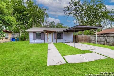 4818 Castle Guard, San Antonio, TX 78218