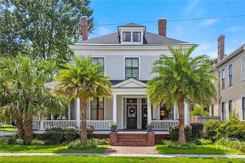 201 W 33rd Street, Savannah, GA 31401