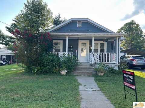 206 Green Street, Horse Cave, KY 42749
