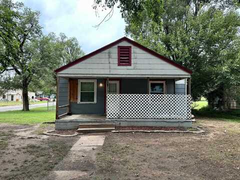 801 N 5th St, Arkansas City, KS 67005