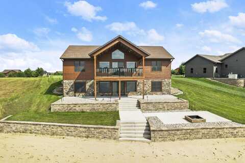 W5808 Brook Trout Court, New Lisbon, WI 53950