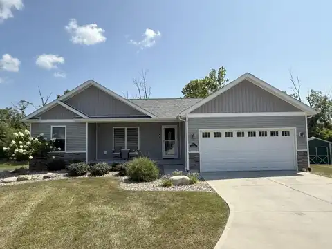 146 Indiana Avenue, Batesville, IN 47006