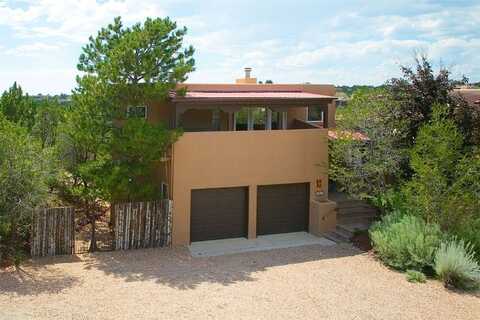264 El Duane Court, Santa Fe, NM 87501