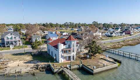 3481 MAIN ST, CHINCOTEAGUE, VA 23336