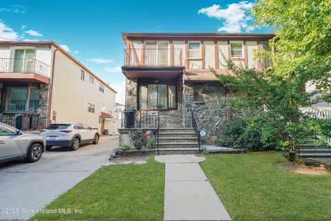 907 Travis Avenue, Staten Island, NY 10314