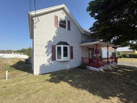 15 Pine St., Massena, NY 13662