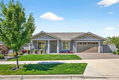 4439 Merlot Court, Medford, OR 97504