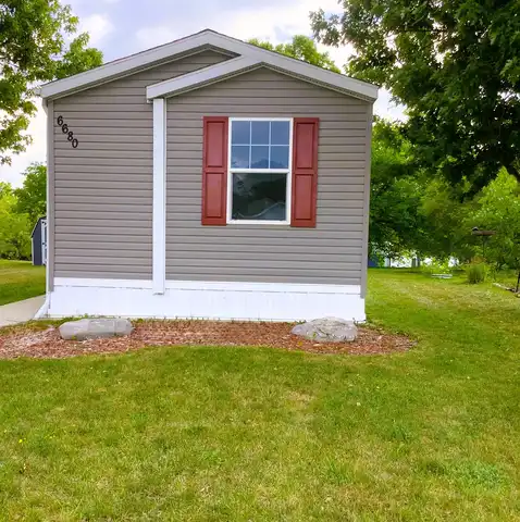 6680 Millstone Drive, Caledonia, MI 49316