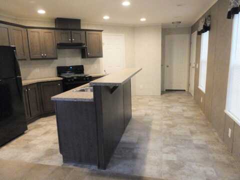 266 West Woodside, Holland, OH 43528