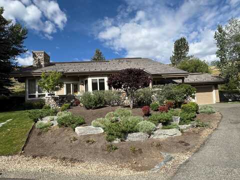 204 Meadowridge Rd, Sun Valley, ID 83353