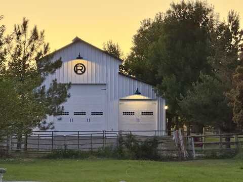305/309 Bud's Way, Picabo, ID 83348