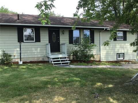2073 Plainfield Pike, Johnston, RI 02919