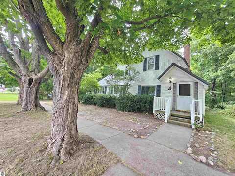116 S Huron Street, Lake City, MI 49651