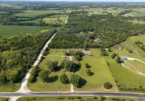 12426 110th Rd, Hoyt, KS 66440