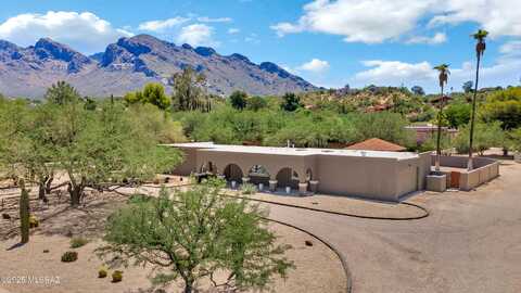 845 W Golf View Drive, Oro Valley, AZ 85737