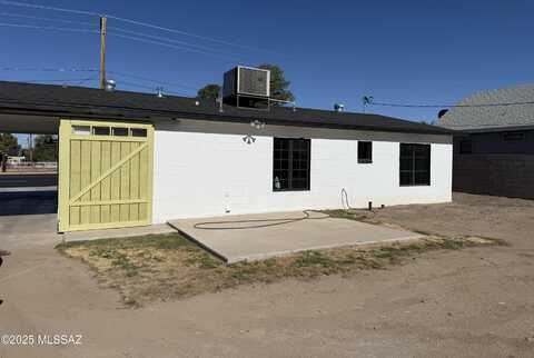 1204 S 1st Avenue, Safford, AZ 85546